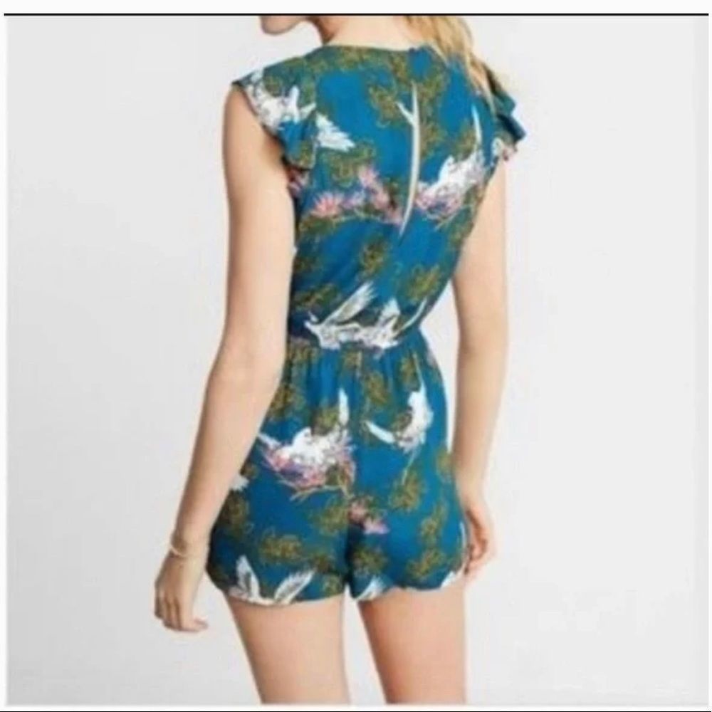 Express Ruffle Crane/ Bird Print Romper - Picture 5 of 15